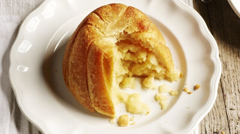 Rick Stein’s mum’s recipe for apple Charlotte