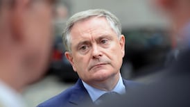 Unions to seek flat-rate rise as public sector talks begin