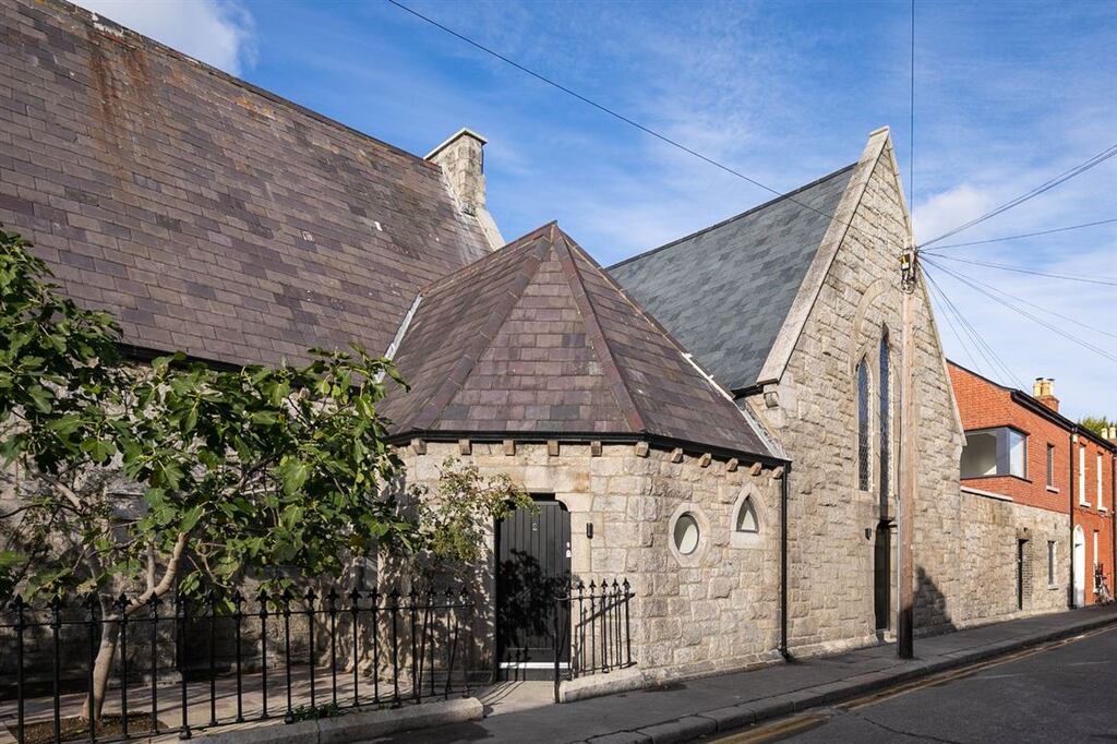 Kingsland Park Church was recently developed by Harcourt Developments into three A-rated apartments - Number 2 is a two-bedroom unit extending to 112sq m (1,206sq ft).