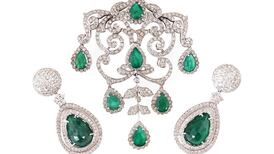 €120,000 ring and a cut-price Dior mink – Maureen O’Hara items sold at auction