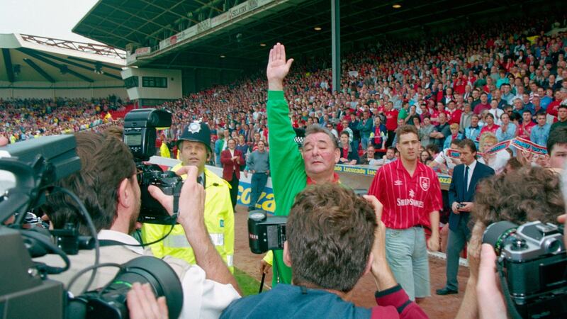 Brian Clough bids farewell to the Nottingham Forest fans after a 2-0 defeat by Sheffield United condemned Forest to relegation. Photo: Getty Images