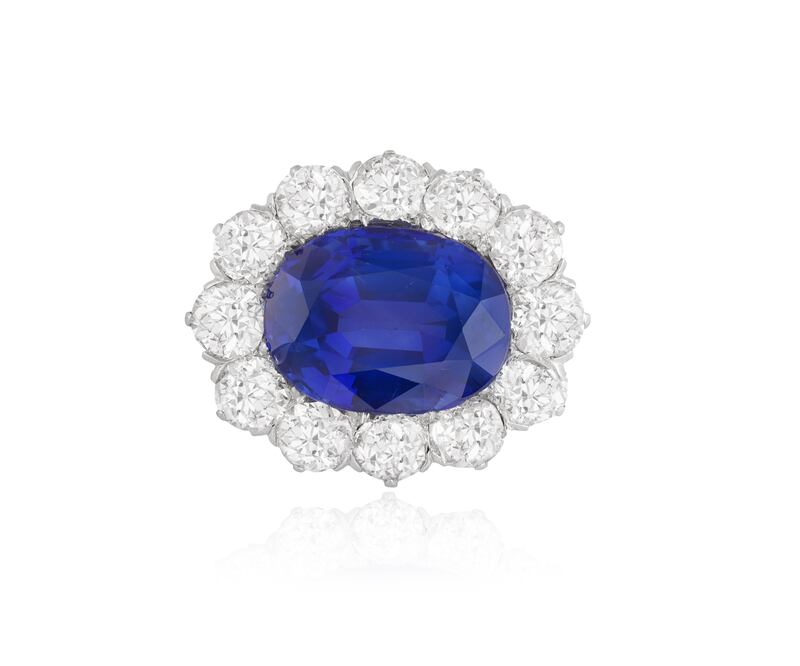 Early-20th-century brooch with an oval-shaped Kashmir sapphire within a frame of old-cut diamonds (€200,000-€300,000)