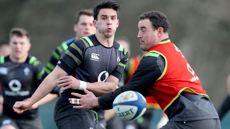 Ireland’s Joey Carbery and Rob Herring in action during training. Photography by Dan Sheridan/Inpho