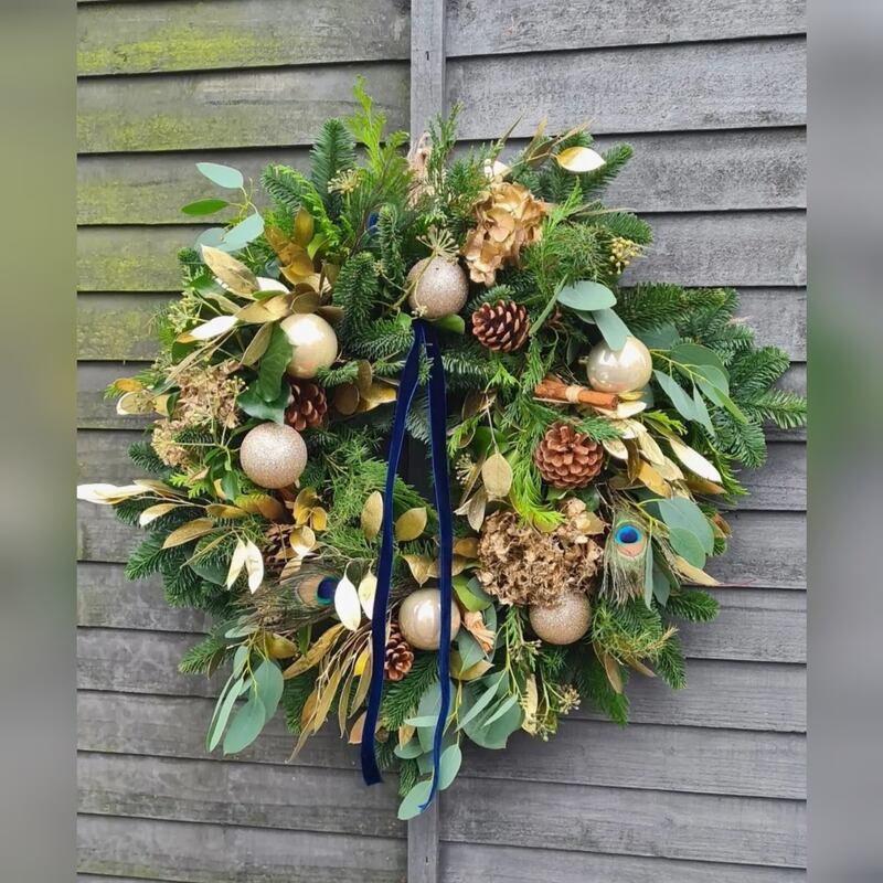 Hand-made wreath Fox & Bear Events, foxandbearevents.com, €50-€70
