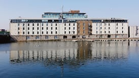 Plan for vertical extension to Docklands office block put on hold