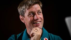 Ronan O’Gara to spend another year in New Zealand