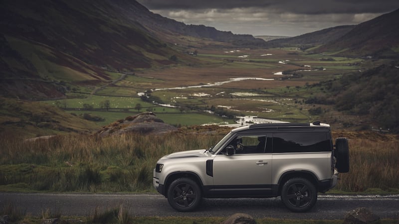 The loss of 400 odd millimetres from the wheelbase has accentuated its naturally boxy lines and given the silhouette, especially when seen perfectly from side-on, much more of a flavour of the original Defender.