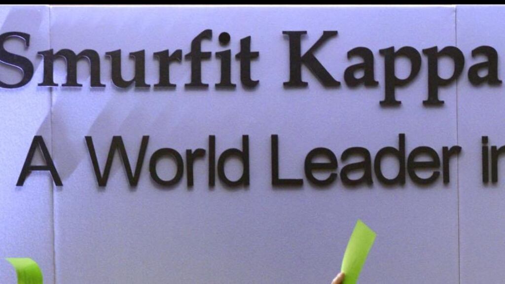 Smurfit Kappa, the paper and packaging giant, ended the day down about 3 per cent, after a high volume sell-off in the final two hours of trading. At one stage in the final hour, it was down 5.1 per cent