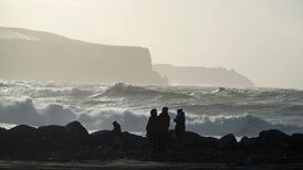 Storm Elin lashes Ireland with high winds, with Storm Fergus set to bring further disruption