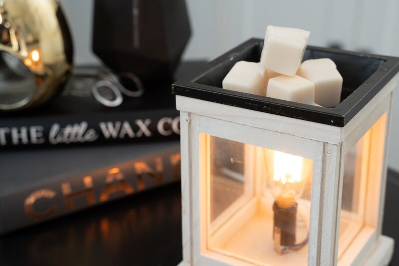 The Little Wax Company melts gently releasing their fragrance