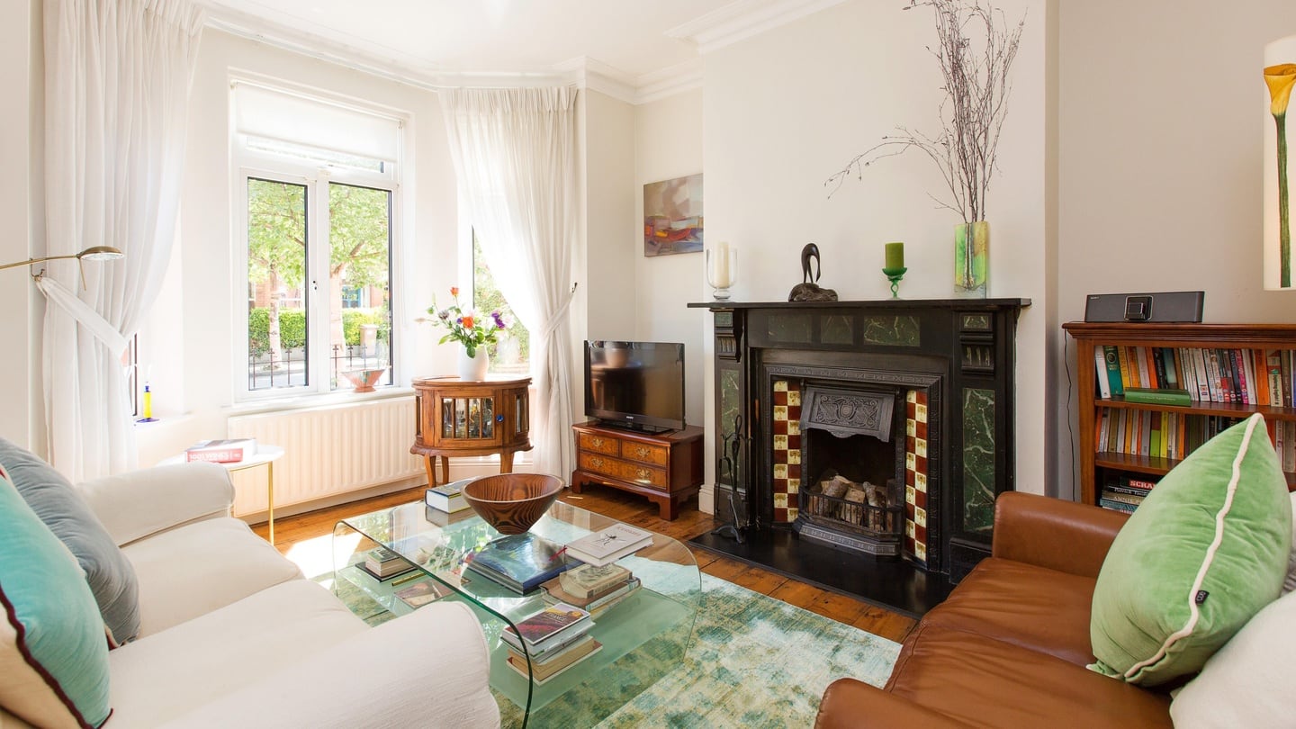 Drawing Room 4 Hollybank Avenue