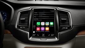 Apple CarPlay, General Motors,and the battle for control in the front seat
