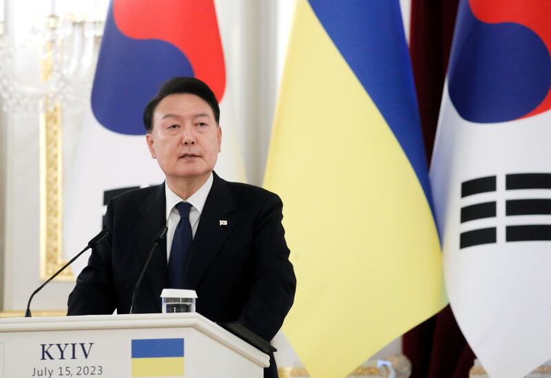 South Korean president Yoon Suk Yeol in Kyiv: He has indicated Seoul might be willing to consider sending Ukraine military aid in the event of a large-scale attack on civilians.