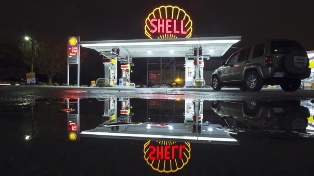 With its £47 billion (€64.6bn) purchase of BG Group, Royal Dutch Shell has consolidated its position as a leading liquefied natural gas player. REUTERS/Brian Snyder