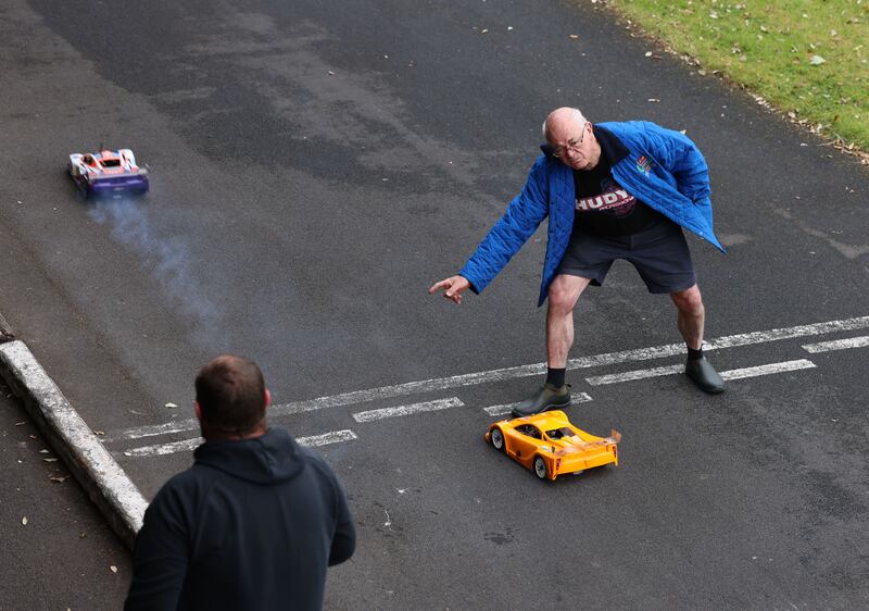 Denis Fox starts a race