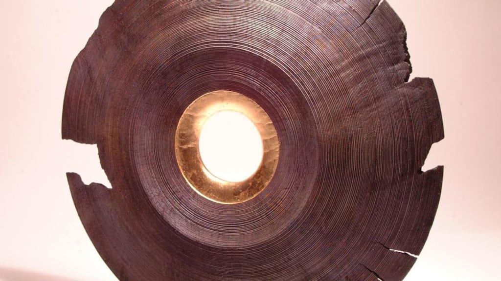 Gealltanas (2002), airbrushed and ebonised oak, gold leaf, pearlescent ink and slate