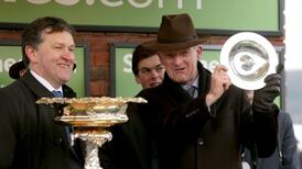 Champagne flows as Mullins scatters records