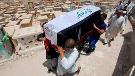 Militants capture Iraqi border crossings into Syria, Jordan