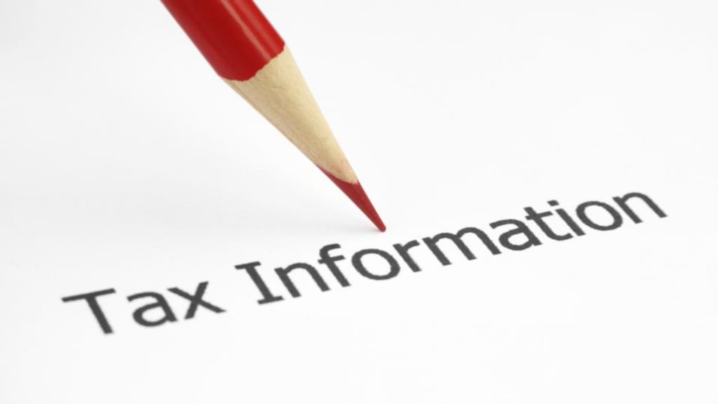 Data from the Revenue Commissioners shows that 875,000 individuals didn’t pay any income tax in 2013, just over 40% of income earners