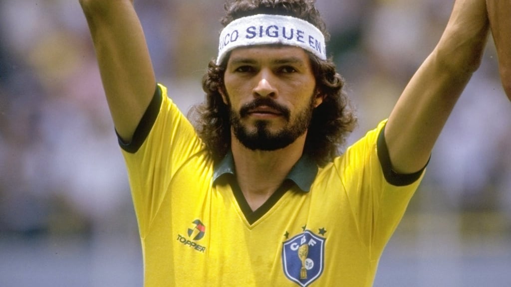 Sócrates: “I never think about what might happen tomorrow, man, never”
