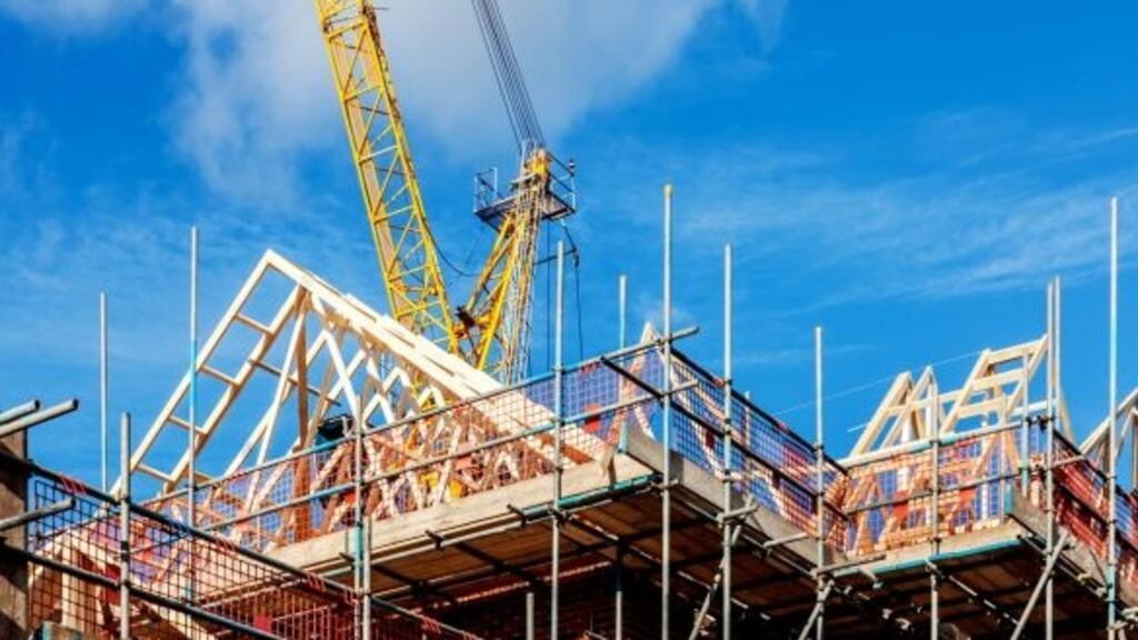 Overall, permissions were granted for 40,252 dwelling units in 2019