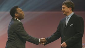 Champagne launches bid for Fifa presidency