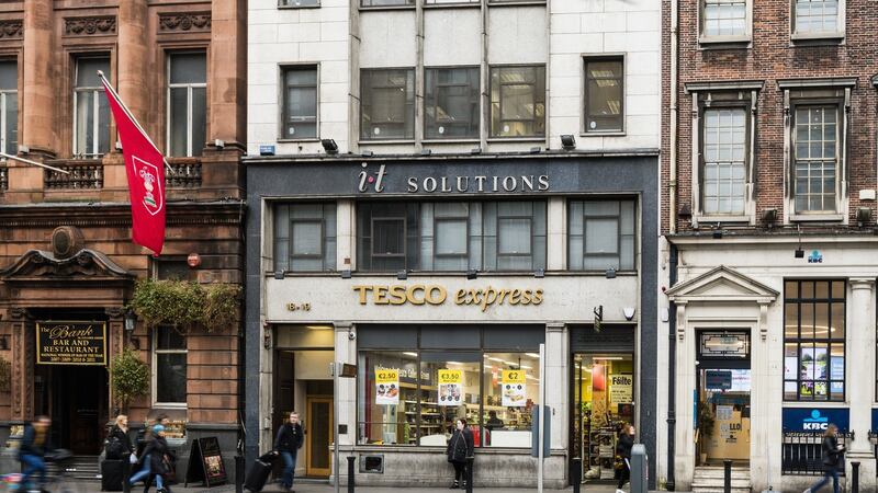 The Tesco Express at College Green