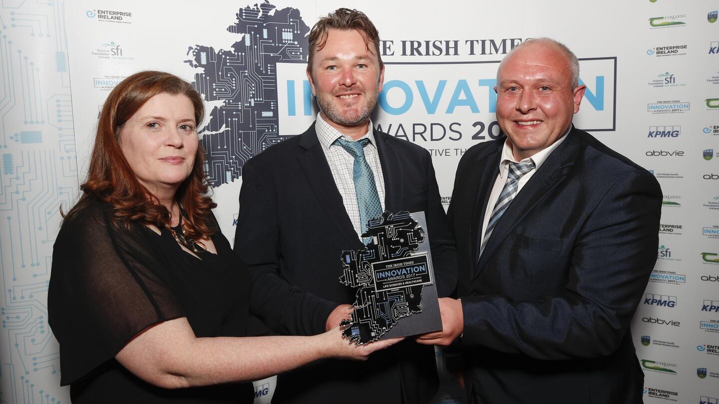 Alva O’Cleirigh, Science Foundation Ireland, presenting the award for Life Sciences and Healthcare to John Browne and Dr James Kennedy from Kastus. Photograph: Conor McCabe Photography