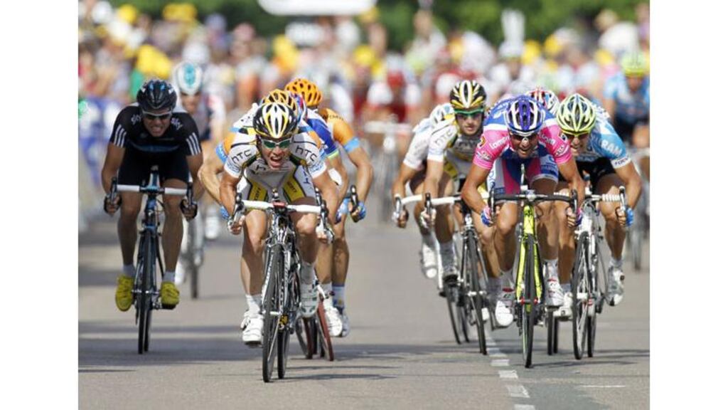 Team HTC-Columbia rider Mark Cavendish of Britain sprints to the line to win the sixth stage of the Tour de France between Montargis and Gueugnon - (Photo: Eric Gaillard/Reuters)