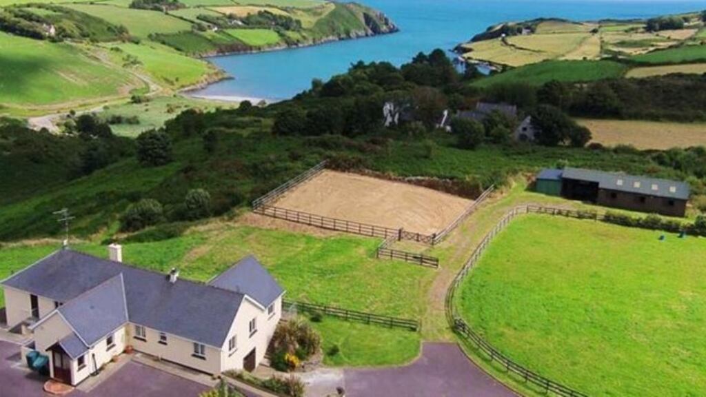 Anchor Bay, Cregg, Glandore, Cork s
