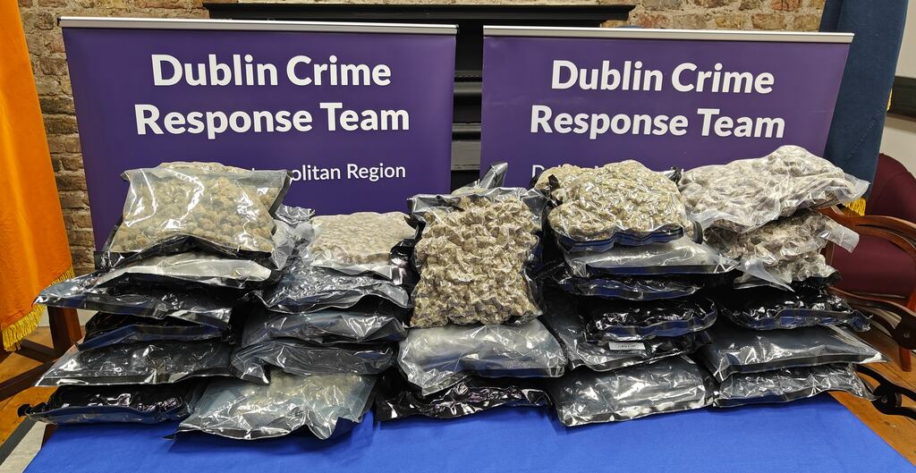 Cannabis worth approximately €300,000, divided into vacuum-sealed packages, was seized along with €2,000 in cash during an operation in southeast Dublin