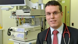 Resentment rises among lower-paid hospital consultants