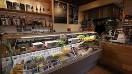 Eat like an Italian on a cosy covered al-fresco terrace