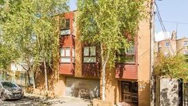 What sold for €260k in D2, D7, Drimnagh and Delgany