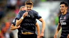 Dundalk punish Shamrock Rovers to go eight points clear at the top