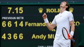 Andy Murray performs an epic comeback on Centre Court