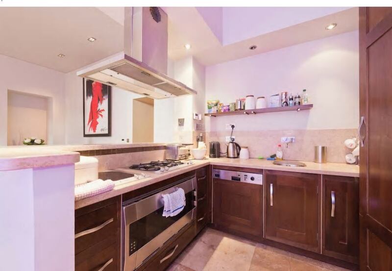 City centre townhouse with a average daily rate of €585.