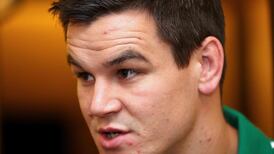 Johnny Sexton has option of third year at Racing Metro