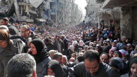 Aid agencies reach besieged Syrian areas after havoc of 2015