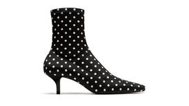 Lovelace: Designer with an innovative approach to Carrickmacross lace