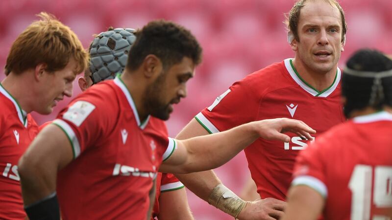 Alun Wyn Jones and Wales are bidding to avoid a fifth-consecutive defeat. Photograph: Stu Forster/Getty
