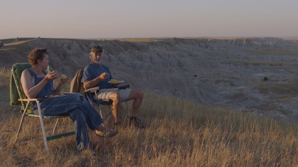 Frances McDormand and David Strathairn in Nomadland