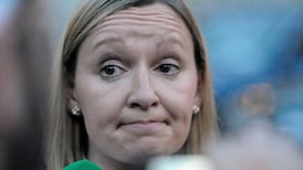 Government wins vote over bailout