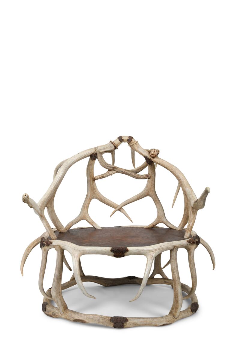 Qing imperia-style antler armchair (€85,000-€95,000)