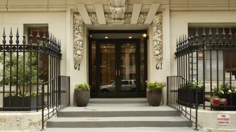 This New York studio apartment is close to Central Park.