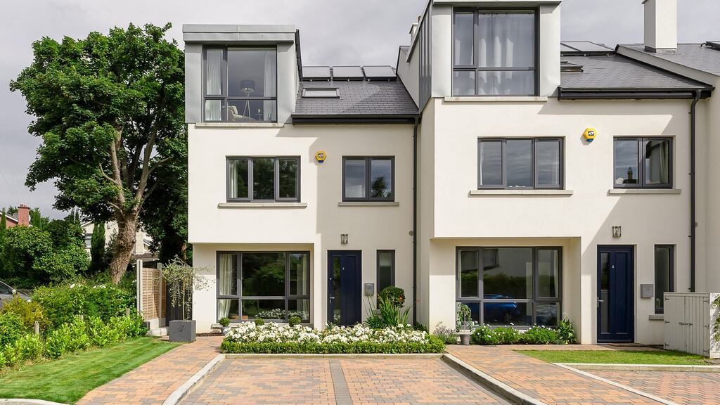 3 Weavers Place, Blackrock