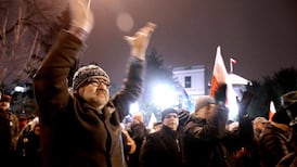 Polish opposition extends parliamentary protest
