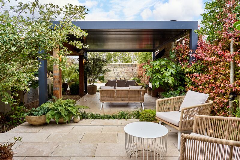 Courtyard with retractable roof