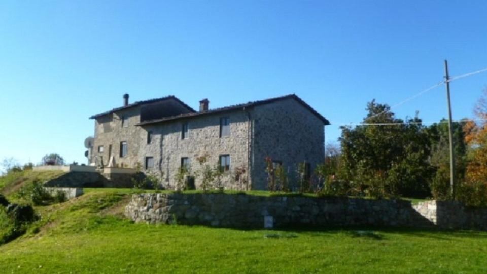 Italy Tuscany:  €600,000 savills.com
