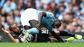 Benjamin Mendy confirmed as having ruptured his ACL